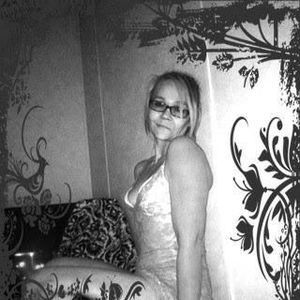 Meet your Posher, Candice ivey